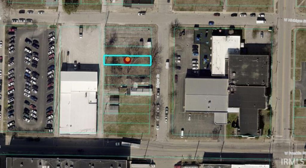 Photo of 314 Edgar Street #34, Evansville, IN 47710 (MLS # 202549497)