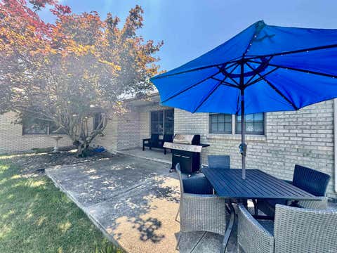 Tiny photo for 1519 Hutchins Drive, Kokomo, IN 46901 (MLS # 202628076)