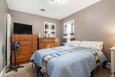 Tiny photo for 2502 Oriole Lane, Warsaw, IN 46580 (MLS # 202541321)