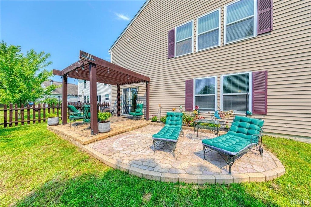 Photo of 7517 Charlotte Drive, Ingalls, IN 46048 (MLS # 202632731)