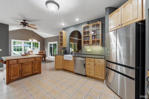 Tiny photo for 12409 W 150 N, Parker City, IN 47368 (MLS # 202632762)