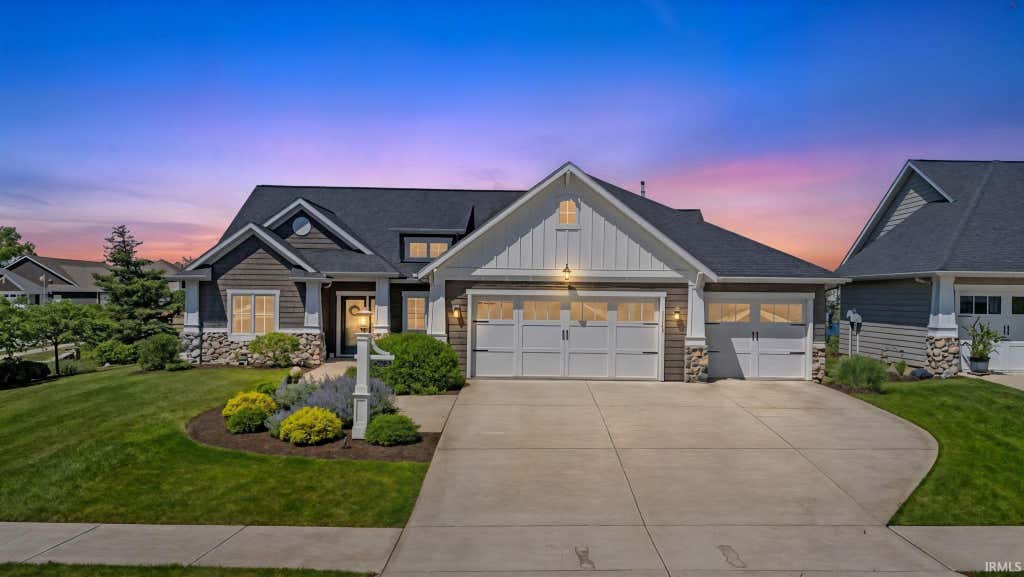 Photo of 13513 Montoro Court, Fort Wayne, IN 46845 (MLS # 202621566)