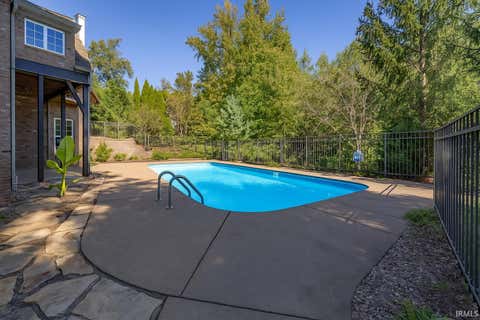Tiny photo for 6444 Pebble Pointe Court, Newburgh, IN 47630 (MLS # 202607273)