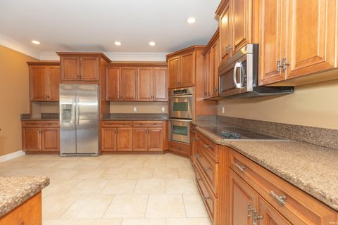 Tiny photo for 6444 Pebble Pointe Court, Newburgh, IN 47630 (MLS # 202607273)