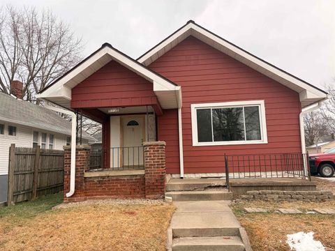 Tiny photo for 1336 S Washington Street, Kokomo, IN 46902 (MLS # 202549068)