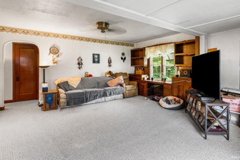 Tiny photo for 713 Hanawalt Street, Monticello, IN 47960 (MLS # 202634433)