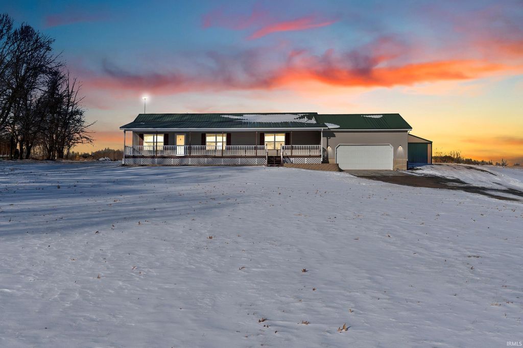 Photo of 11358 W 200 N, Cromwell, IN 46732 (MLS # 202602222)