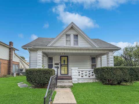 Tiny photo for 2221 N 20th Street, Lafayette, IN 47904 (MLS # 202630857)
