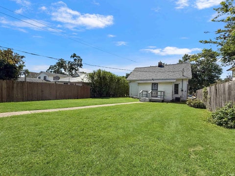 Tiny photo for 2221 N 20th Street, Lafayette, IN 47904 (MLS # 202630857)