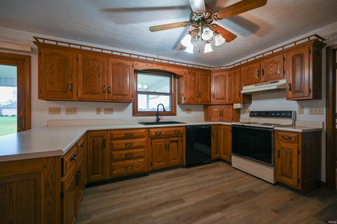 Tiny photo for 2132 LYNN Drive, Kokomo, IN 46902 (MLS # 202547627)