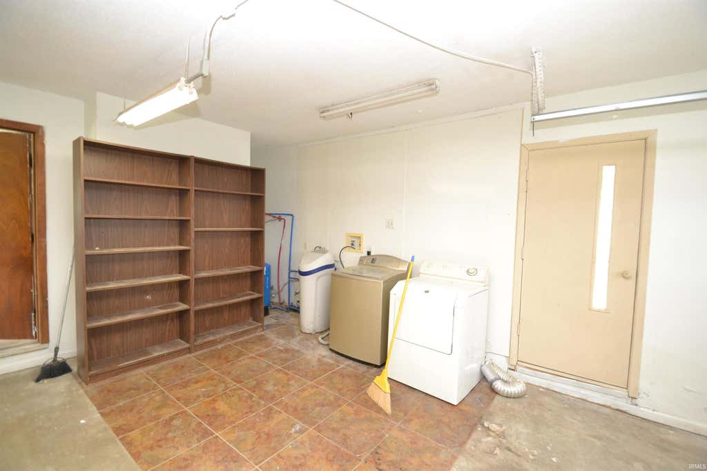 Photo of 5938 W 100 North Road, Tipton, IN 46072 (MLS # 202630550)