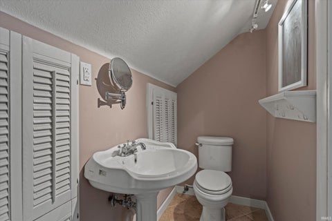 Tiny photo for 413 Tonti Street, South Bend, IN 46617 (MLS # 202641841)