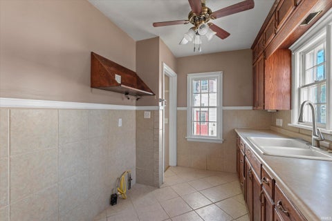 Tiny photo for 413 Tonti Street, South Bend, IN 46617 (MLS # 202641841)