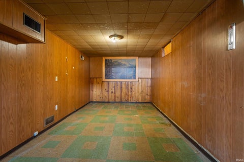 Tiny photo for 413 Tonti Street, South Bend, IN 46617 (MLS # 202641841)