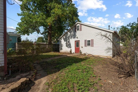 Tiny photo for 413 Tonti Street, South Bend, IN 46617 (MLS # 202641841)