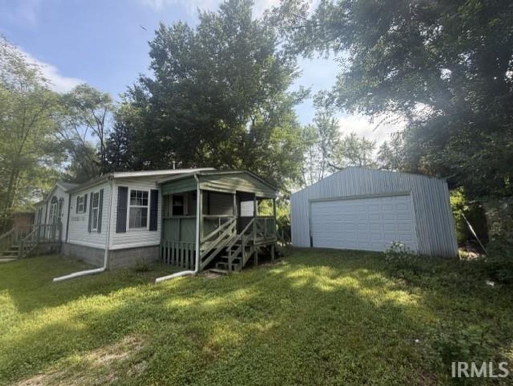 Photo of 6881 NE Suburban Drive, Michigan City, IN 46360 (MLS # 202629586)