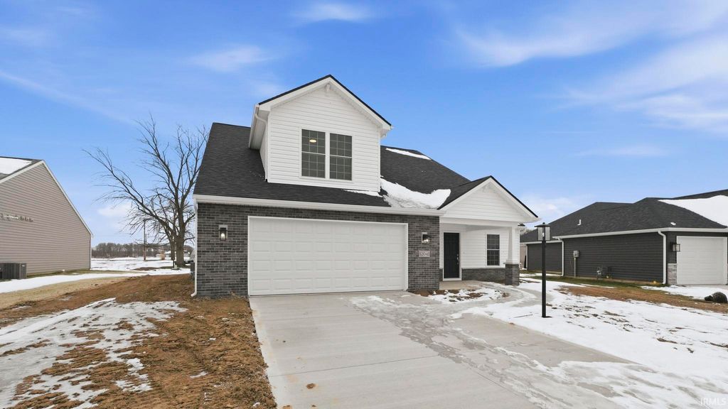 Photo of 12041 Swather Court, Fort Wayne, IN 46818 (MLS # 202549397)