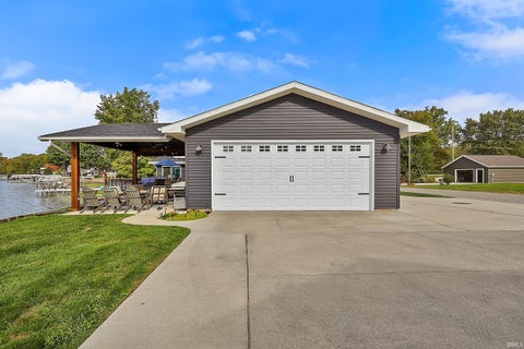 Tiny photo for 3107 Barrett Road, Rochester, IN 46975 (MLS # 202642686)