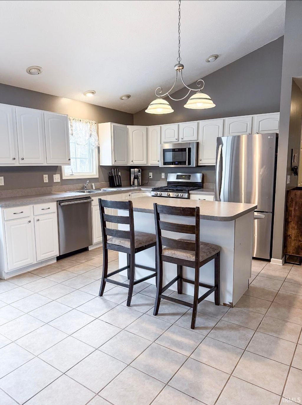 Photo of 30547 Pine Bluff Drive, Elkhart, IN 46517 (MLS # 202604944)