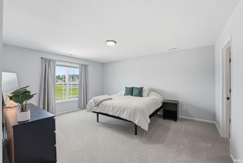 Tiny photo for 14624 Verona Lakes Passage, Fort Wayne, IN 46814 (MLS # 202627453)