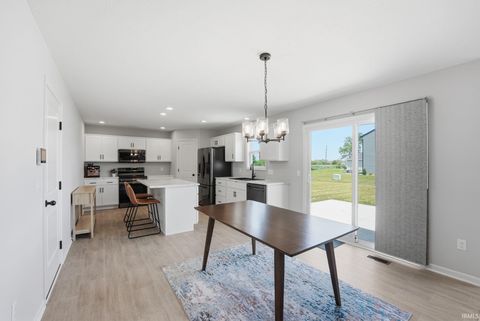 Tiny photo for 14624 Verona Lakes Passage, Fort Wayne, IN 46814 (MLS # 202627453)