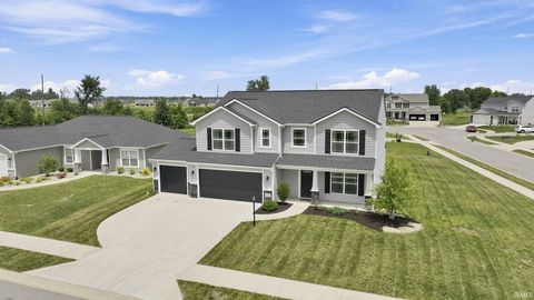 Tiny photo for 14624 Verona Lakes Passage, Fort Wayne, IN 46814 (MLS # 202627453)