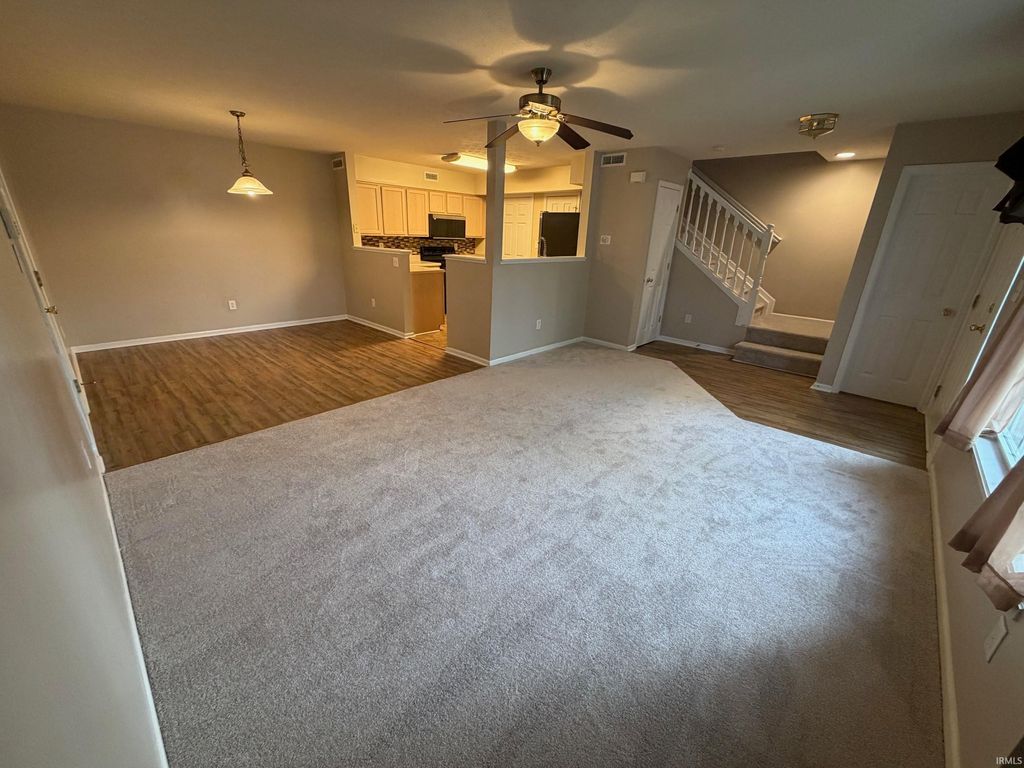 Photo of 5447 Kelvington Lane, Indianapolis, IN 46254 (MLS # 202615780)
