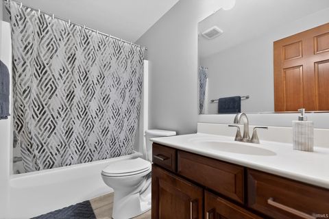 Tiny photo for 57377 Karington Court, Elkhart, IN 46516 (MLS # 202618313)