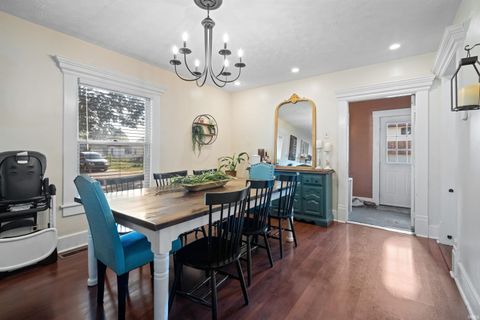 Tiny photo for 1335 S Buckeye Street, Kokomo, IN 46902 (MLS # 202613856)