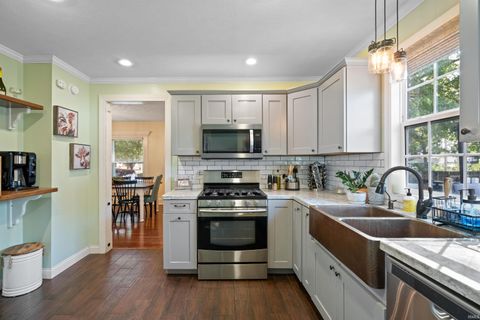 Tiny photo for 1335 S Buckeye Street, Kokomo, IN 46902 (MLS # 202613856)