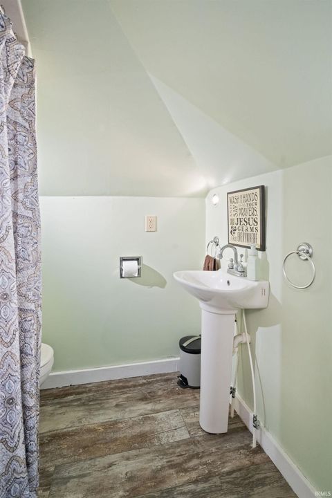 Tiny photo for 1335 S Buckeye Street, Kokomo, IN 46902 (MLS # 202613856)