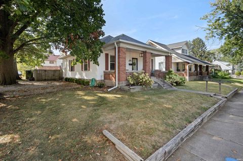 Tiny photo for 1335 S Buckeye Street, Kokomo, IN 46902 (MLS # 202613856)