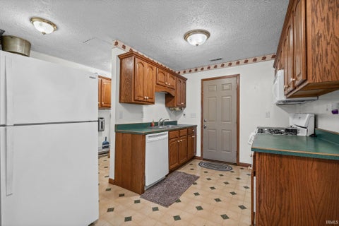 Tiny photo for 3166 Longlois Drive, Lafayette, IN 47904 (MLS # 202635962)