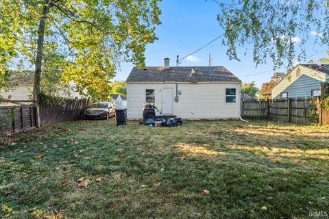Tiny photo for 3000 Underwood Street, Lafayette, IN 47904 (MLS # 202601515)