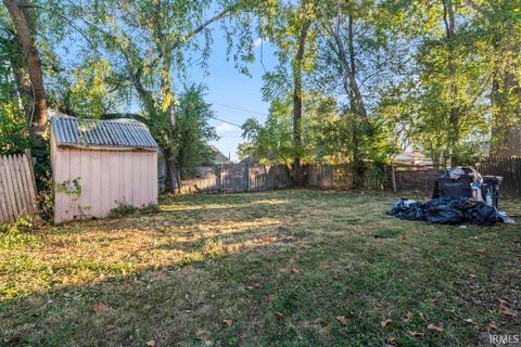 Tiny photo for 3000 Underwood Street, Lafayette, IN 47904 (MLS # 202601515)