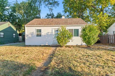 Photo of 3000 Underwood Street, Lafayette, IN 47904 (MLS # 202601515)