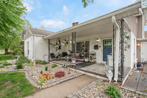 Tiny photo for 1530 W Walnut Street, Kokomo, IN 46901 (MLS # 202619480)