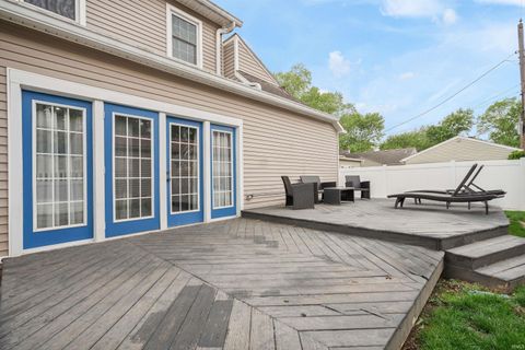 Tiny photo for 1530 W Walnut Street, Kokomo, IN 46901 (MLS # 202619480)