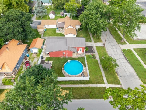 Tiny photo for 407 E 4th Street, North Manchester, IN 46962 (MLS # 202637928)