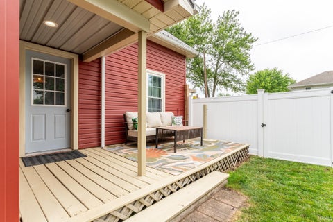 Tiny photo for 407 E 4th Street, North Manchester, IN 46962 (MLS # 202637928)