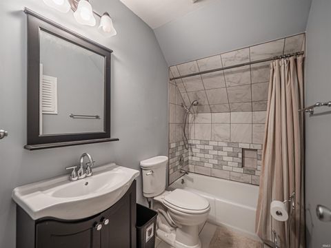 Tiny photo for 8103 Pine Creek Drive, Evansville, IN 47710 (MLS # 202618495)