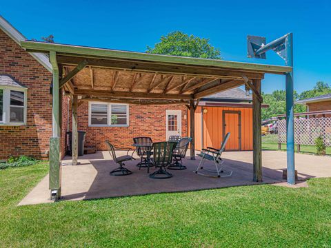 Tiny photo for 8103 Pine Creek Drive, Evansville, IN 47710 (MLS # 202618495)