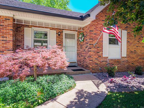 Tiny photo for 8103 Pine Creek Drive, Evansville, IN 47710 (MLS # 202618495)