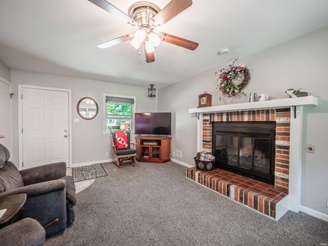Tiny photo for 8103 Pine Creek Drive, Evansville, IN 47710 (MLS # 202618495)