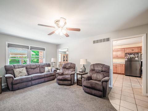 Tiny photo for 8103 Pine Creek Drive, Evansville, IN 47710 (MLS # 202618495)