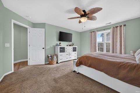 Tiny photo for 1510 W CRANE POND Drive, Marion, IN 46952 (MLS # 202638931)