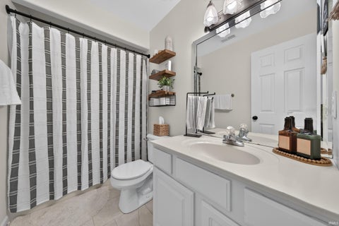 Tiny photo for 1510 W CRANE POND Drive, Marion, IN 46952 (MLS # 202638931)