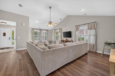 Tiny photo for 1510 W CRANE POND Drive, Marion, IN 46952 (MLS # 202638931)