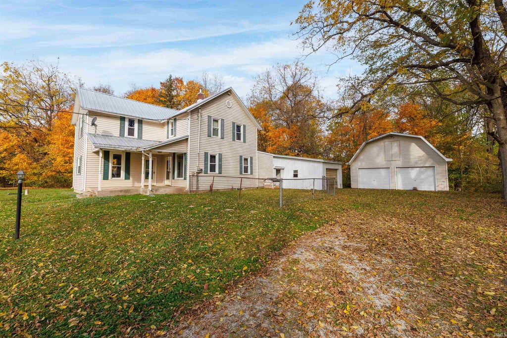 Photo of 8330 W River Road, South Whitley, IN 46787 (MLS # 202644744)