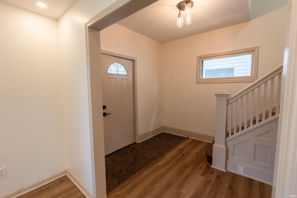 Photo of 2916 Oliver Street, Fort Wayne, IN 46806 (MLS # 202619857)